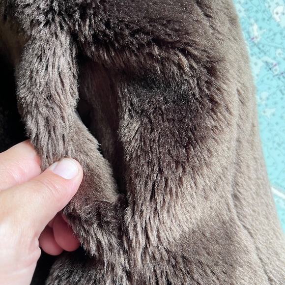 Brown Faux Fur New York & Co Vest - Picture 3 of 5